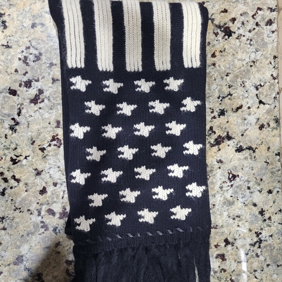Limited Edition Coach Runway Scarf-NWOT